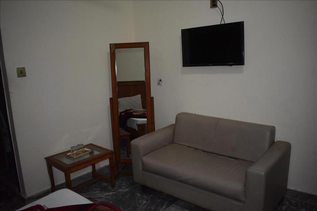 Hotel Al Hamrah Ісламабад Екстер'єр фото